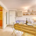 Apartman With Garden - Happy *
