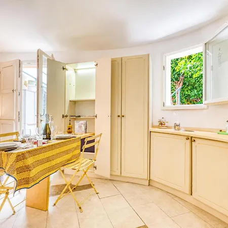 Nice Studio With Garden And Terrace - Happy Rentals 아파트 멍똥