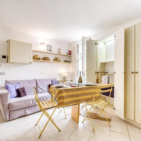 Nice Studio With Garden And Terrace - Happy Rentals * 멍똥