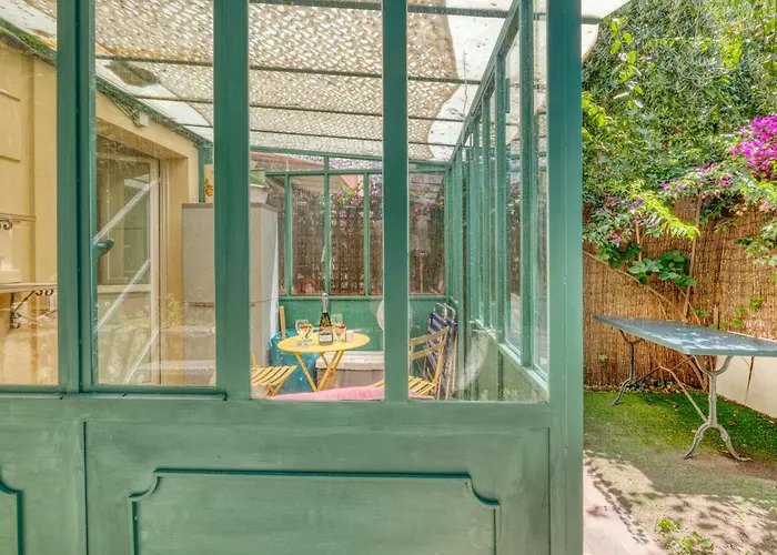 With Garden - Happy דירה *